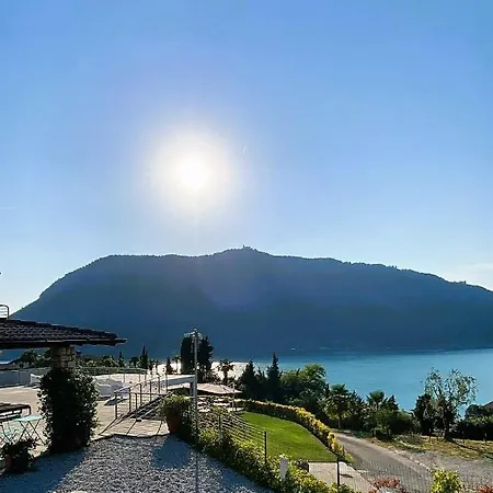 Vela Di Soleville Con E Senza Vista Con Ristorante & Pizzeria Hotel