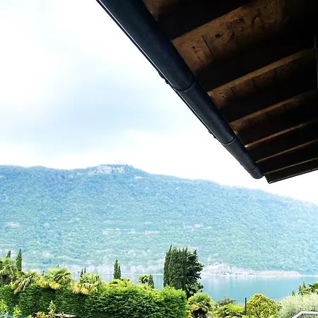 Hotel Vela Di Soleville Con E Senza Vista Con Ristorante & Pizzeria Sale Marasino