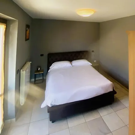 Hotel Vela Di Soleville Con E Senza Vista Con Ristorante & Pizzeria 3*