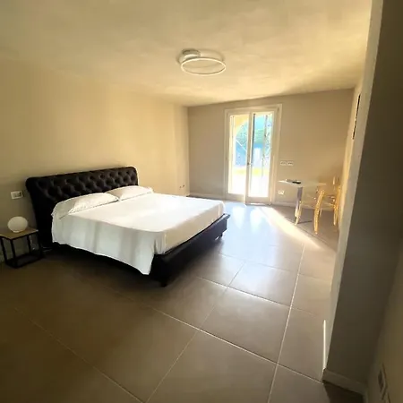 Vela Di Soleville Con E Senza Vista Con Ristorante & Pizzeria 3*