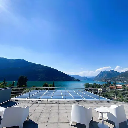 Vela Di Soleville Con E Senza Vista Con Ristorante & Pizzeria Sale Marasino